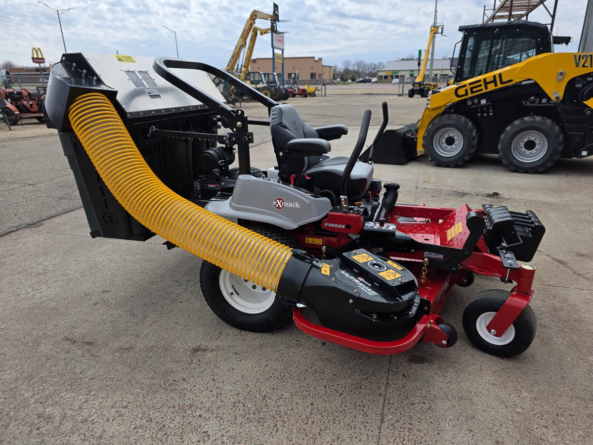 MAXfill 3
Advanced Commercial Mower Collection System product photo