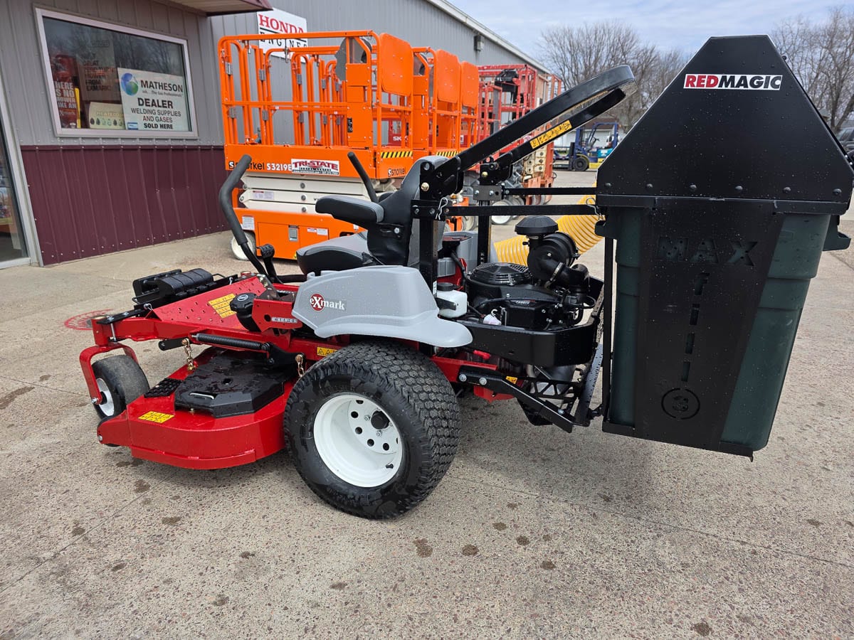 MAXfill 3
Advanced Commercial Mower Collection System product photo