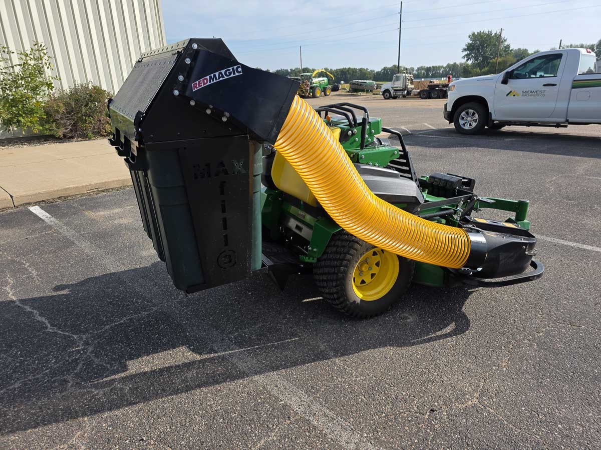 MAXfill 3
Advanced Commercial Mower Collection System product photo