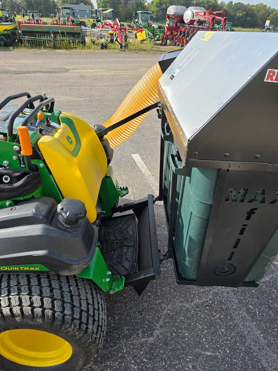 MAXfill 3
Advanced Commercial Mower Collection System product photo