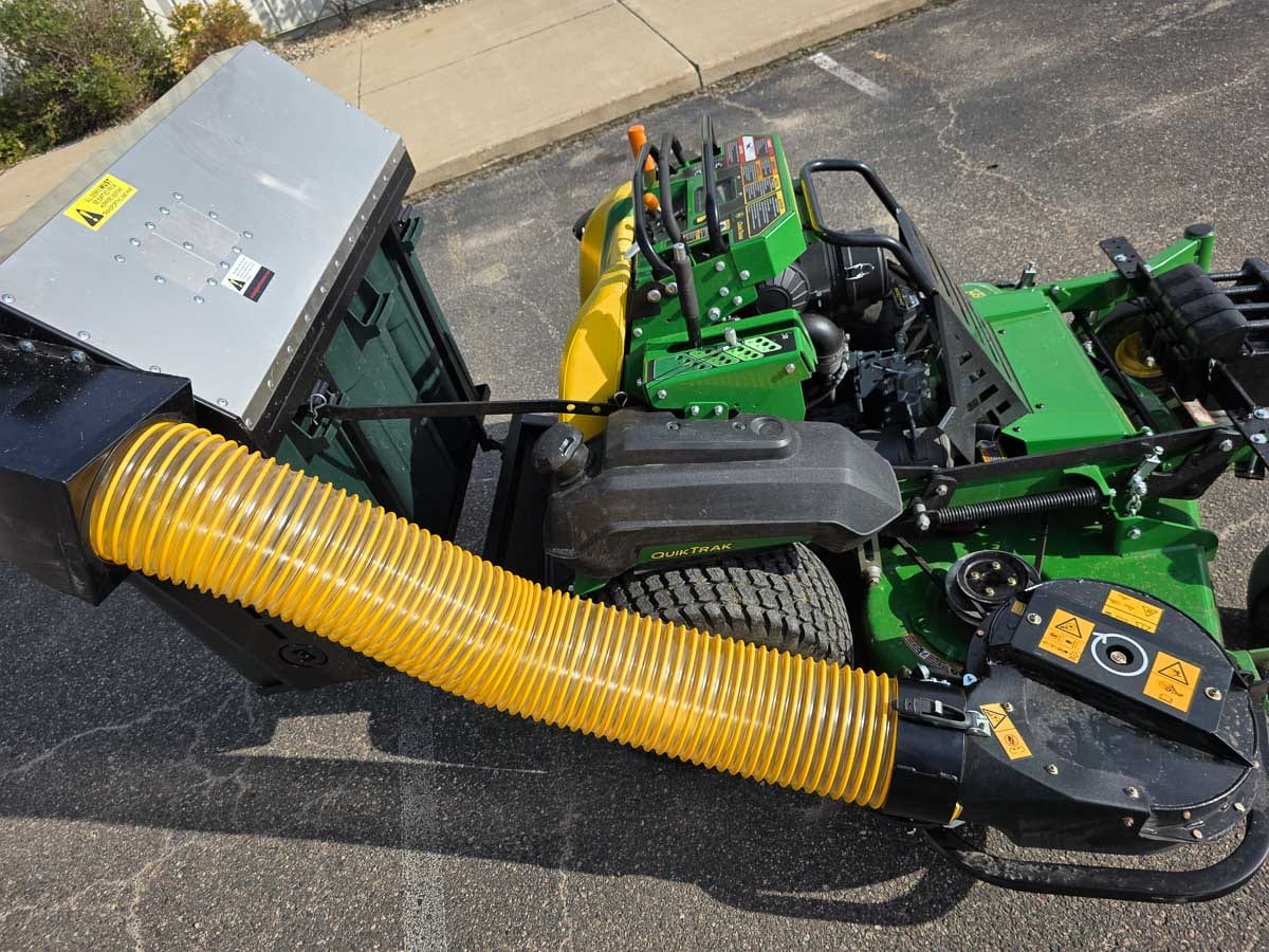 MAXfill 3
Advanced Commercial Mower Collection System product photo